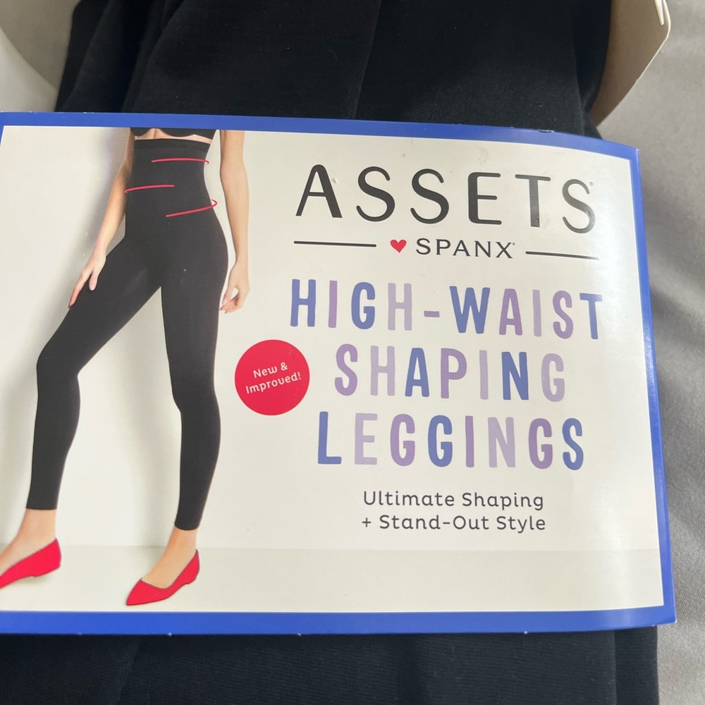 NWT Assets Red hot label Spanx size 1X HIgh waisted leggings